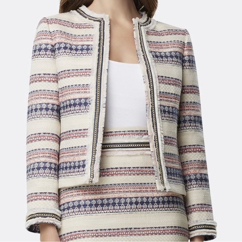 Tahari ASL Cream and Blue Patterned Blazer - Picture 2 of 12